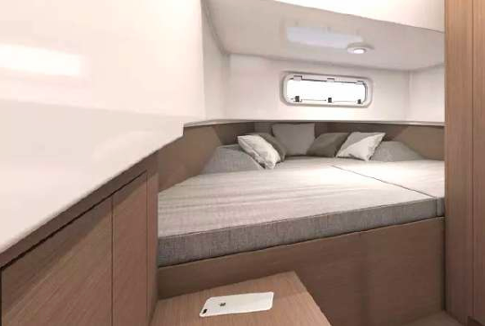 beneteau flyer 9 4